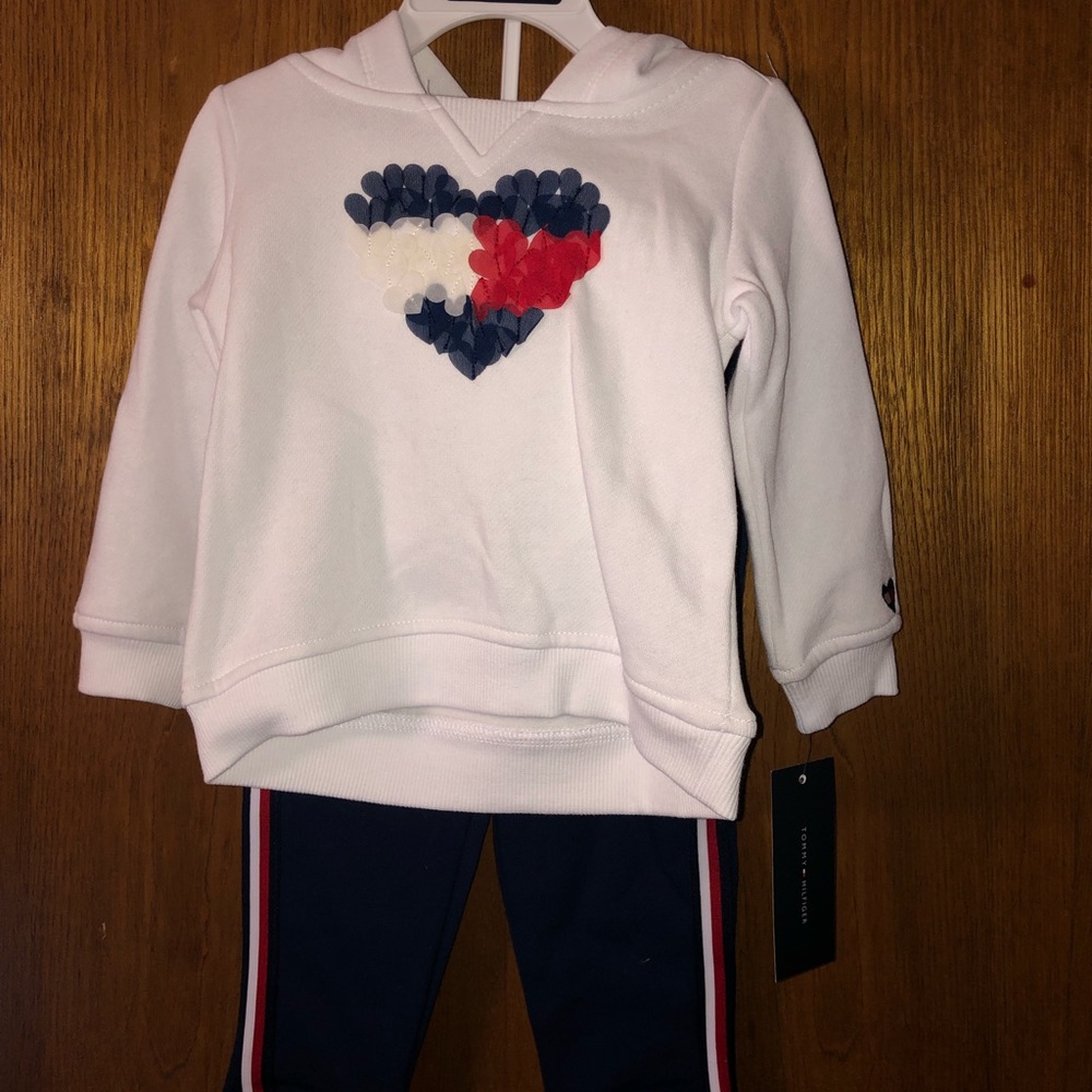 Tommy Hilfiger Girls 2 piece set